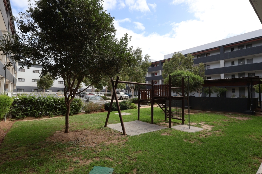 2 Bedroom Property for Sale in Parklands Western Cape